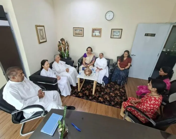 मलेशिया स्थित ICCR में आध्यात्मिक ज्ञान, राजयोग ध्यान एवं शांति पर सार्थक संवाद — photo gallery 1 मलेशिया स्थित ICCR में आध्यात्मिक ज्ञान, राजयोग ध्यान एवं शांति पर सार्थक संवाद — photo gallery 1