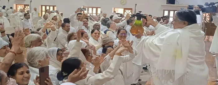 mount abu holi5.jpg