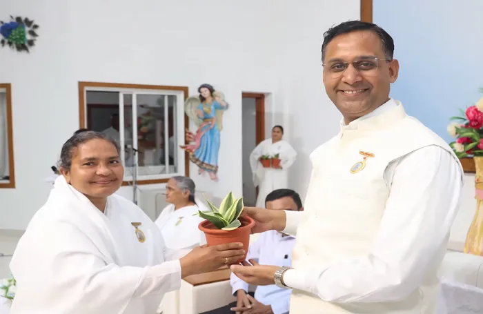 नागपुर में ‘आज की AI दुनिया में बदलावों के साथ तालमेल’ विषय पर विशेष सत्र आयोजित — photo gallery 1 नागपुर में ‘आज की AI दुनिया में बदलावों के साथ तालमेल’ विषय पर विशेष सत्र आयोजित — photo gallery 1