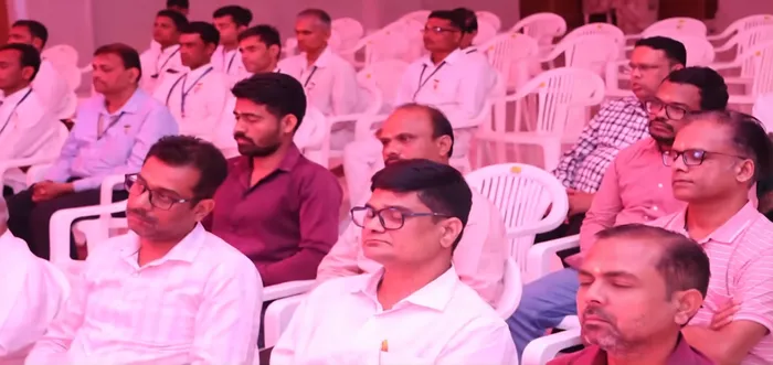 नागपुर में ‘आज की AI दुनिया में बदलावों के साथ तालमेल’ विषय पर विशेष सत्र आयोजित — photo gallery 2 नागपुर में ‘आज की AI दुनिया में बदलावों के साथ तालमेल’ विषय पर विशेष सत्र आयोजित — photo gallery 2