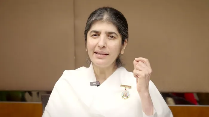 10 करोड़ नशा मुक्ति प्रतिज्ञा महाअभियान: बीके शिवानी ने किया देशवासियों से आह्वान — gallery photo 2