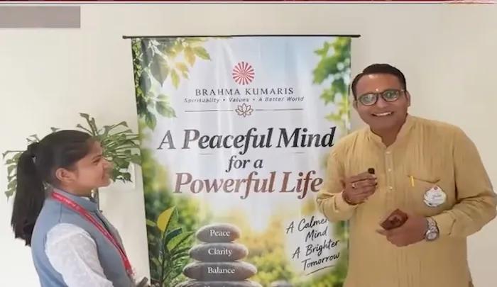 नोएडा में 500 से अधिक प्रोफेशनल्स ने जाना “A Peaceful Mind for a Powerful Life” का संदेश — photo gallery 1 नोएडा में 500 से अधिक प्रोफेशनल्स ने जाना “A Peaceful Mind for a Powerful Life” का संदेश — photo gallery 1