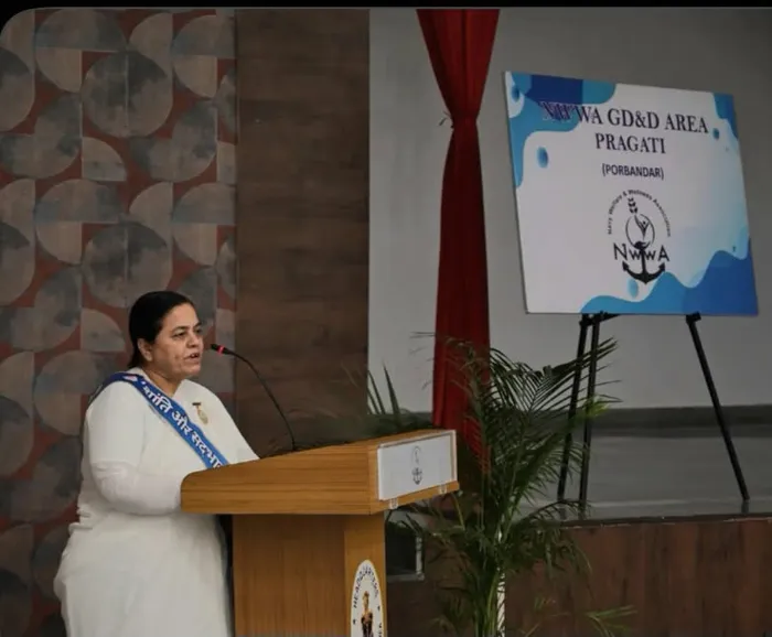 पोरबंदर में शांति एवं सद्भावना अभियान के अंतर्गत तनावमुक्त जीवन एवं राजयोग ध्यान पर प्रेरणादायी कार्यक्रम आयोजित — ph… पोरबंदर में शांति एवं सद्भावना अभियान के अंतर्गत तनावमुक्त जीवन एवं राजयोग ध्यान पर प्रेरणादायी कार्यक्रम आयोजित — photo gallery 3