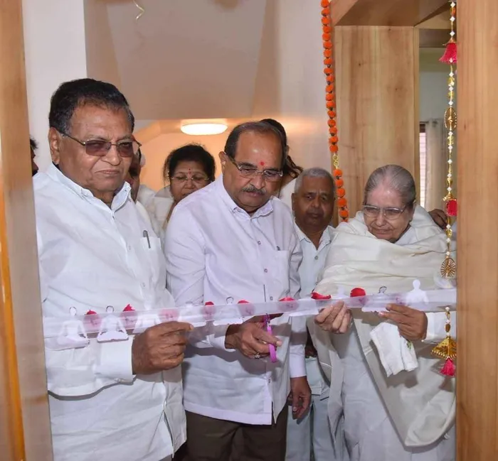 लोणी बुद्रुक में आध्यात्मिकता का नया दीप प्रभुमिलन भवन का शुभारंभ