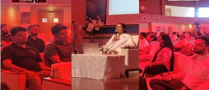 पुणे के जगदंबा भवन में वरिष्ठ प्रबंधकों ने सीखे मन और भावनाओं को नियंत्रित करने के सूत्र — photo gallery 4 पुणे के जगदंबा भवन में वरिष्ठ प्रबंधकों ने सीखे मन और भावनाओं को नियंत्रित करने के सूत्र — photo gallery 4