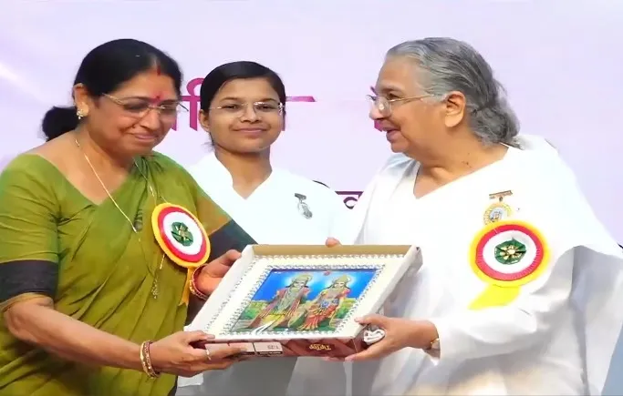 रायपुर में महिला उत्थान आध्यात्मिक सम्मेलन में श्रेष्ठ समाज निर्माण पर जोर — gallery photo 3
