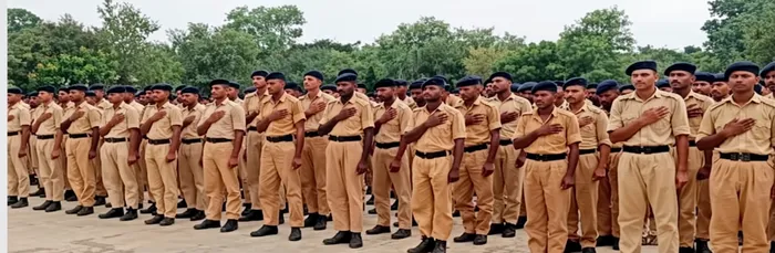 रक्षाबंधन पर ब्रह्माकुमारीज़ ने देशभर में बांधा ईश्वरीय रक्षा सूत्र, दिया पवित्रता और शांति का संदेश — article photo 32 रक्षाबंधन पर ब्रह्माकुमारीज़ ने देशभर में बांधा ईश्वरीय रक्षा सूत्र, दिया पवित्रता और शांति का संदेश — article photo 32