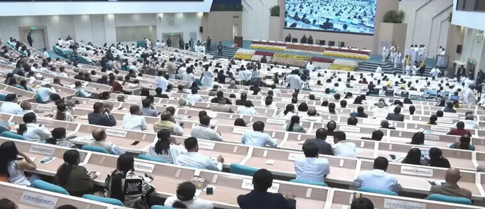 राष्ट्रपति द्रौपदी मुर्मू जी के करकमलों द्वारा नई दिल्ली के विज्ञान भवन में “कर्मयोग फॉर एंपावर्ड भारत” राष्ट्रीय अभियान का शुभारंभ — gallery photo 19
