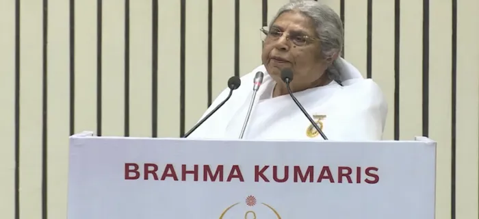राष्ट्रपति द्रौपदी मुर्मू जी के करकमलों द्वारा नई दिल्ली के विज्ञान भवन में “कर्मयोग फॉर एंपावर्ड भारत” राष्ट्रीय अभियान का शुभारंभ — gallery photo 15