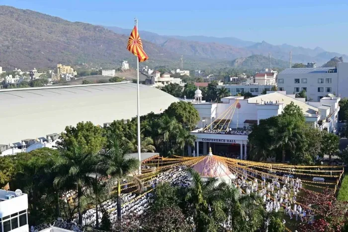 माउंट आबू स्थित शांतिवन में हजारों साधकों की उपस्थिति में श्रद्धा और उत्साह के साथ मनाया गया महाशिवरात्रि महोत्सव — gallery photo 4