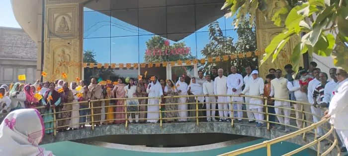 महाशिवरात्रि के पावन अवसर पर 90वीं शिव जयंती श्रद्धा एवं आध्यात्मिक गरिमा के साथ संपन्न – ब्रह्माकुमारीज, आगरा — gallery photo 1