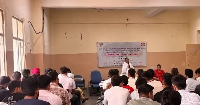 सोनीपत में नशा मुक्त भारत अभियान के अंतर्गत विद्यार्थियों को राजयोग एवं जीवन मूल्यों का संदेश सोनीपत में नशा मुक्त भारत अभियान के अंतर्गत विद्यार्थियों को राजयोग एवं जीवन मूल्यों का संदेश