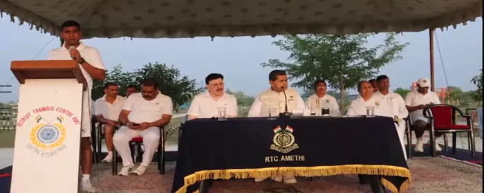 सुल्तानपुर में ब्रह्माकुमारीज़ ने विद्यार्थियों, सीआरपीएफ प्रशिक्षार्थियों और शहरवासियों को दिया आत्मशक्ति एवं आंतरिक… सुल्तानपुर में ब्रह्माकुमारीज़ ने विद्यार्थियों, सीआरपीएफ प्रशिक्षार्थियों और शहरवासियों को दिया आत्मशक्ति एवं आंतरिक नेतृत्व का संदेश — photo gallery 3