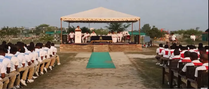 सुल्तानपुर में ब्रह्माकुमारीज़ ने विद्यार्थियों, सीआरपीएफ प्रशिक्षार्थियों और शहरवासियों को दिया आत्मशक्ति एवं आंतरिक… सुल्तानपुर में ब्रह्माकुमारीज़ ने विद्यार्थियों, सीआरपीएफ प्रशिक्षार्थियों और शहरवासियों को दिया आत्मशक्ति एवं आंतरिक नेतृत्व का संदेश — photo gallery 5