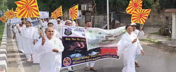 वड़ोदरा में "से नो टू ड्रग्स" जनजागरण रैली के माध्यम से नशा मुक्त भारत का संदेश — gallery photo 3