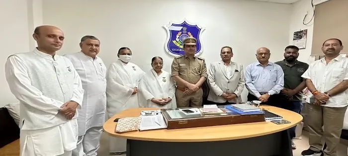 वडोदरा में पुलिस अधिकारियों एवं प्रशिक्षुओं के लिए सम्मान एवं प्रेरणा समारोह का आयोजन — photo gallery 4 वडोदरा में पुलिस अधिकारियों एवं प्रशिक्षुओं के लिए सम्मान एवं प्रेरणा समारोह का आयोजन — photo gallery 4