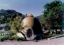 Gyan Sarovar - Mount Abu photo 2