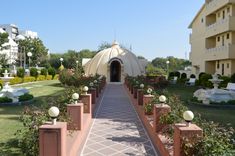 Manmohinivan Complex photo 2